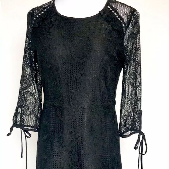 New Moon River Dress Lace Open Back medium - Picture 6 of 15